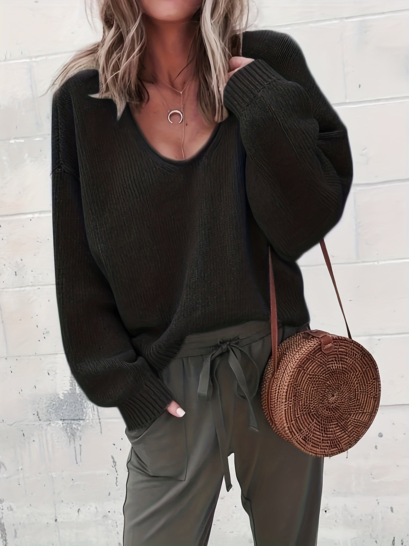  Solid V Neck Long Sleeve Sweater