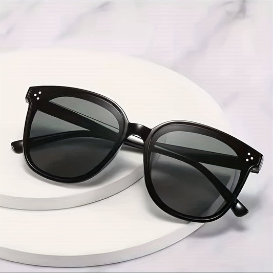 Square Sunglasses Rivet Decor Anti Glare UV400