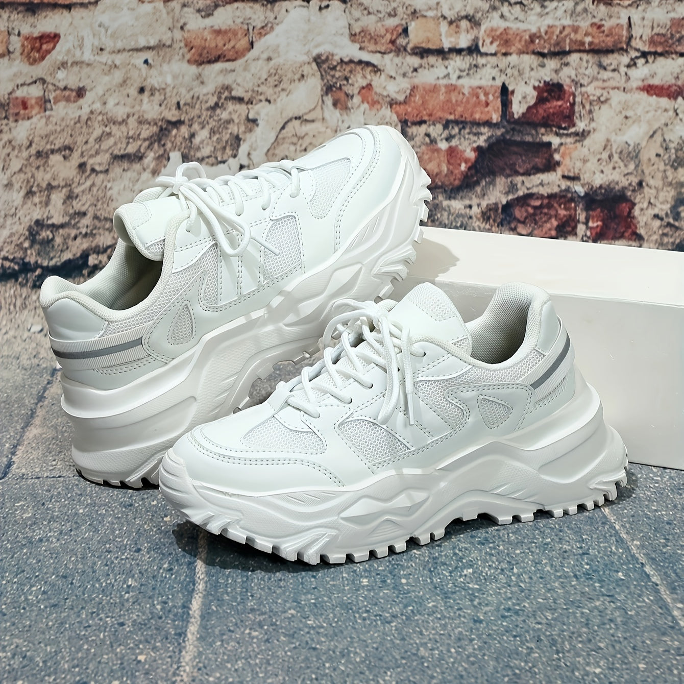 Faux Leather Mesh Running Shoes Heighten Wear Resistance Chunky Sneakers
