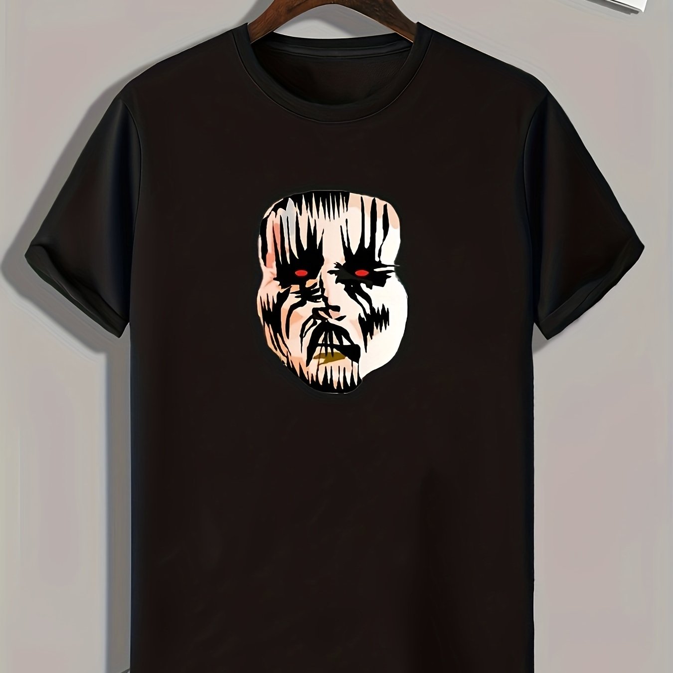 Frightened Face Print Men's Graphic T shirt