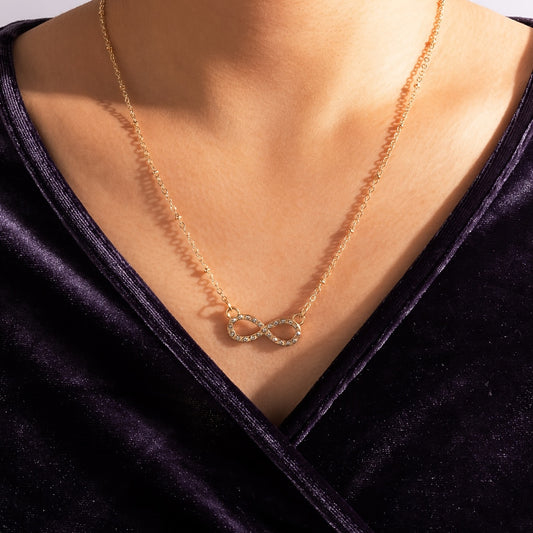 Infinity Shape Pendant Chain Necklace Rhinestones Alloy Neck Chain