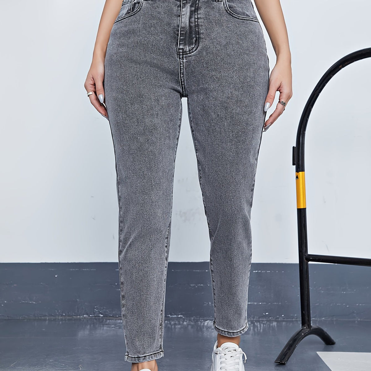  High Rise Tapered Leg Jeans