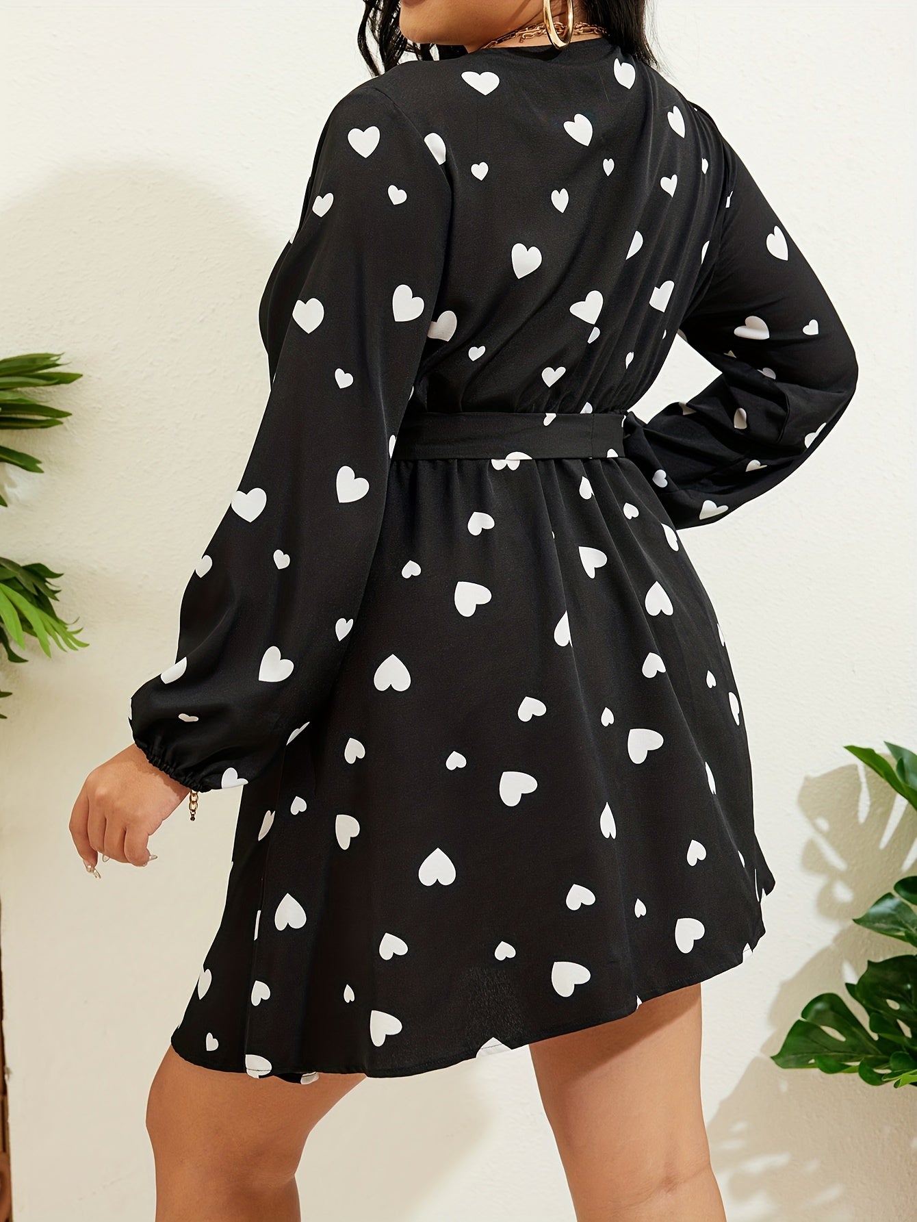  Heart Print Lantern Sleeve Dress With Belt