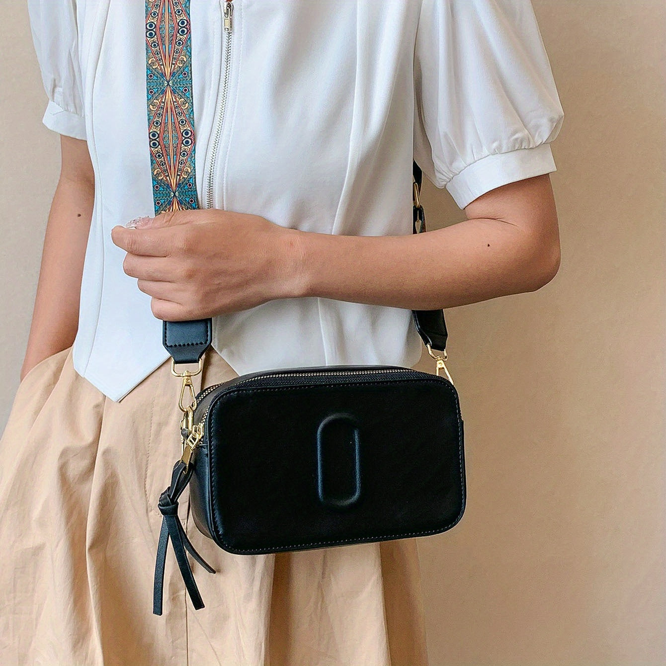 Vintage Square Crossbody Bag with Embossed Pattern