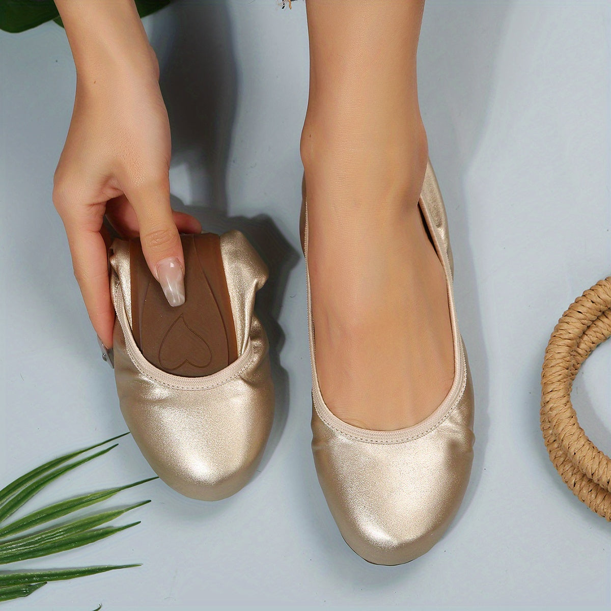 Women's Solid Ballet Shoes Slip On Soft Sole Lightweight Shoes