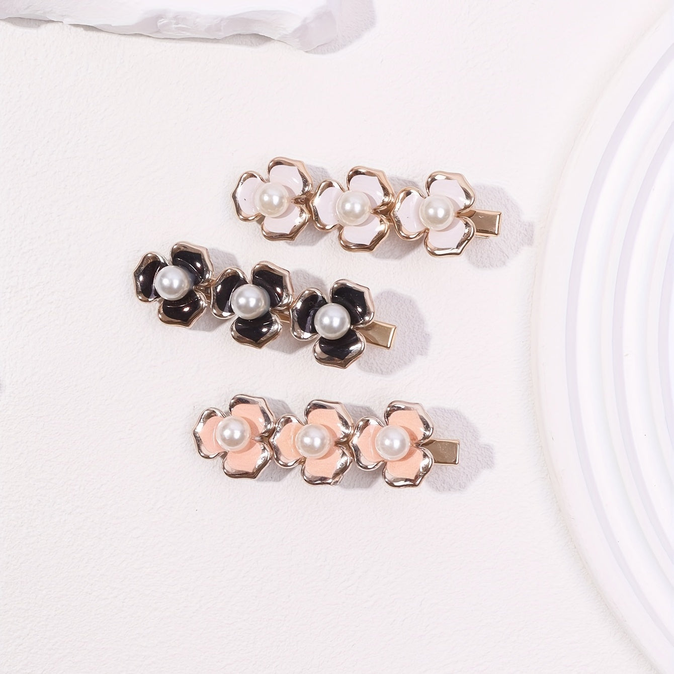 3pcs Sweet Flower Hair Clip Faux Pearl Duck Billed Clip Style Hair Clip