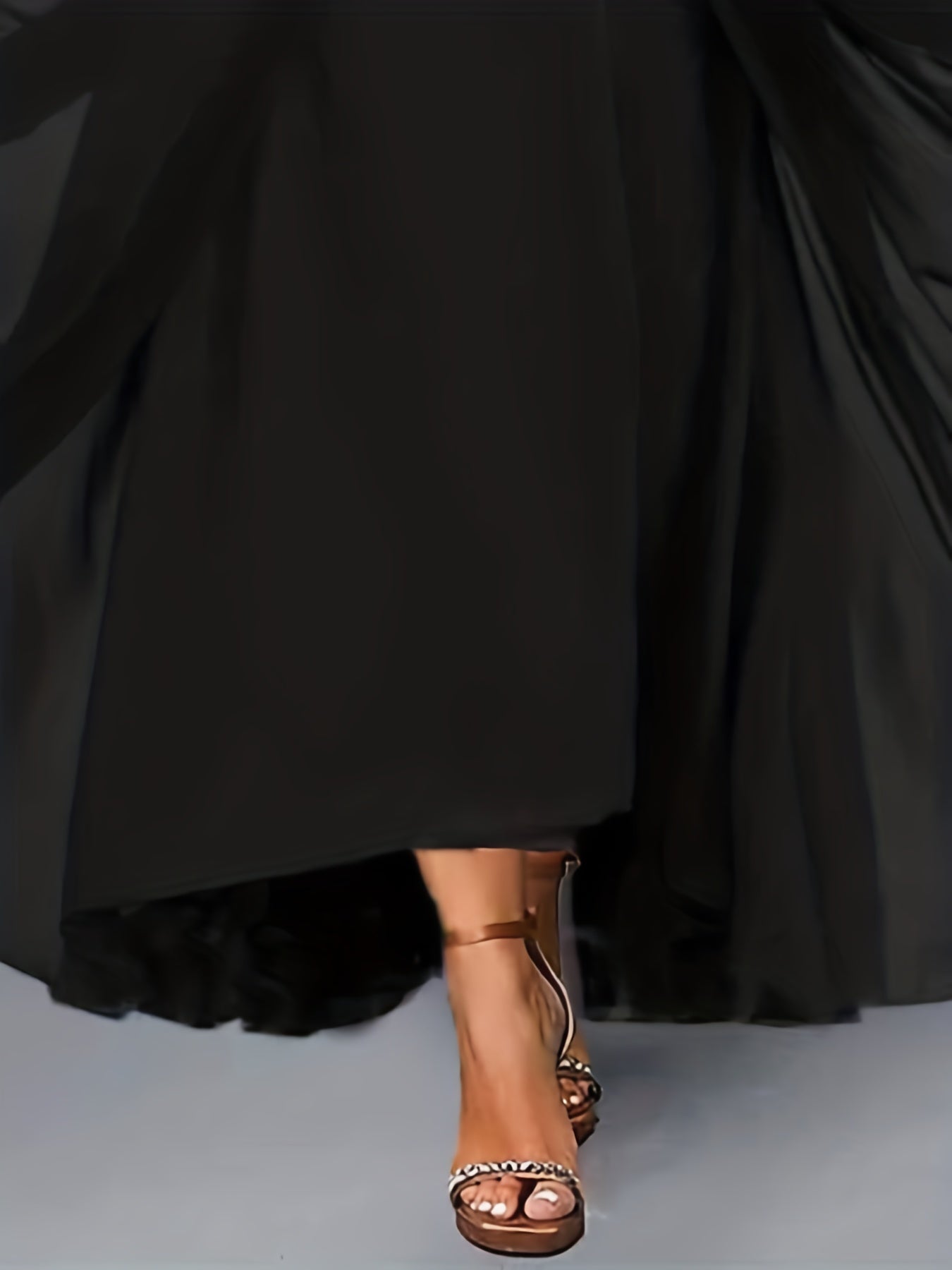  Solid Lace Long Sleeve Maxi Dress