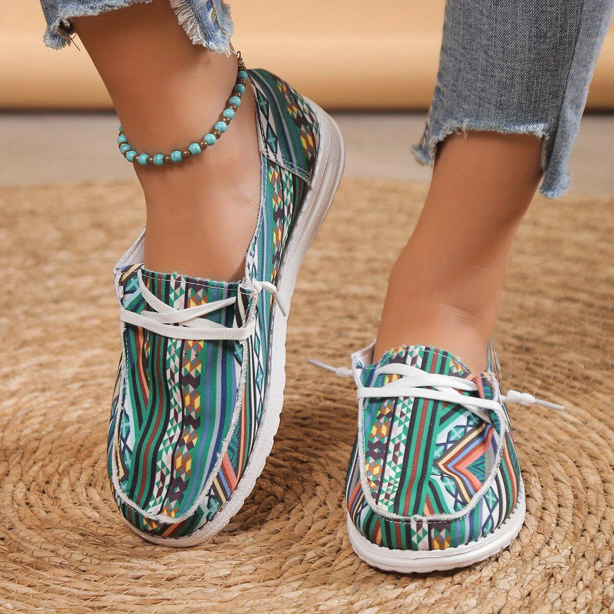 Women's Geometric Pattern Flat Sneakers Low Top Loafers Canvas Shoes