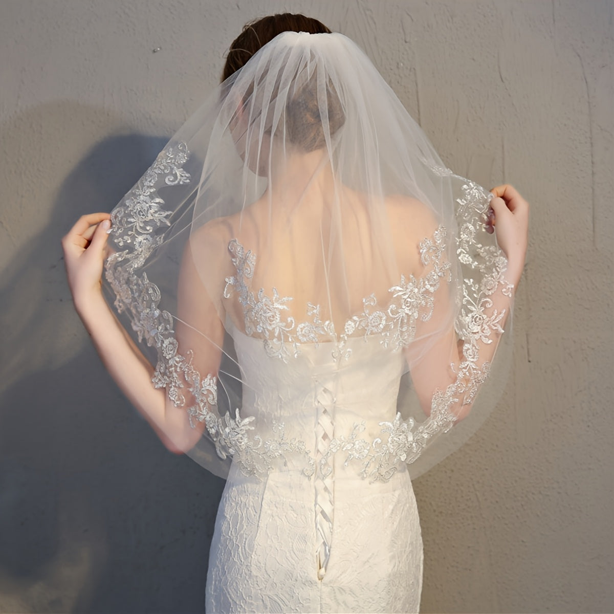 Double Layer Bridal Veil with Lace Detailing Wedding Accessory