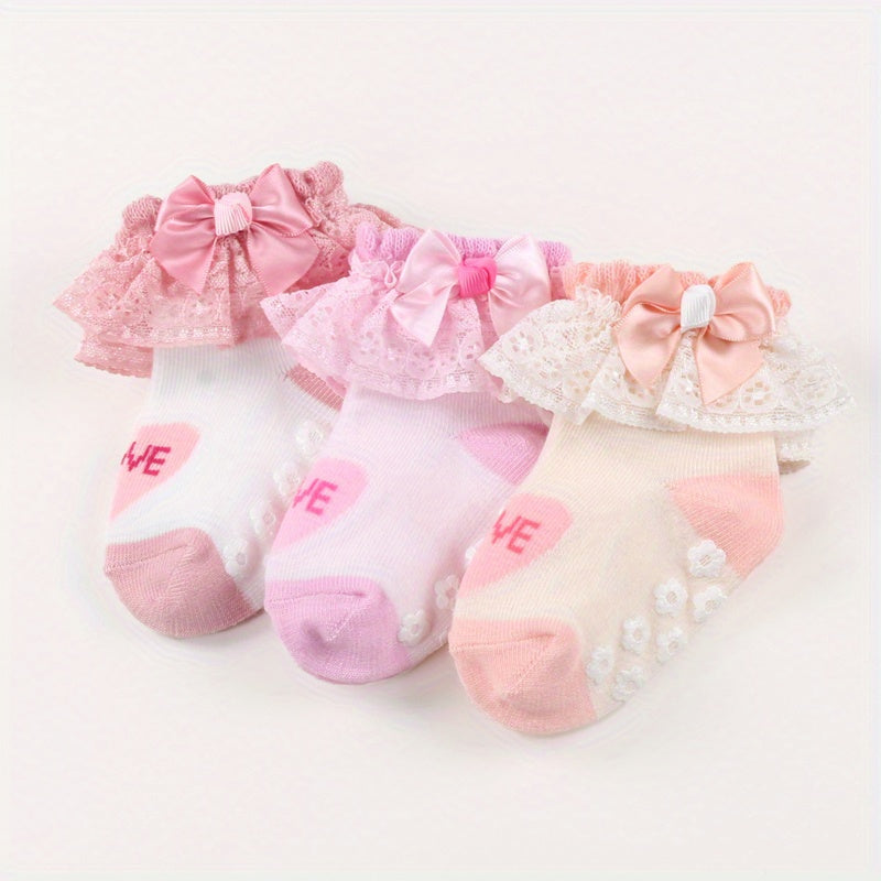 3 Pairs Kids Heart Graphic Lace Trim Princess Crew Socks