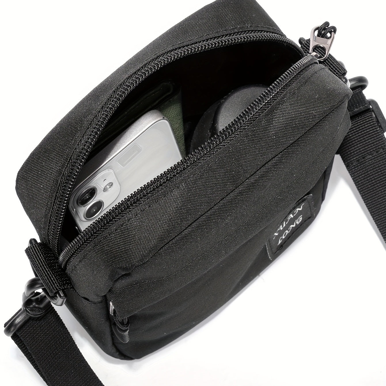 Men's Crossbody Chest Bag Casual Mini Sling Bag For Outdoor Sports Travel
