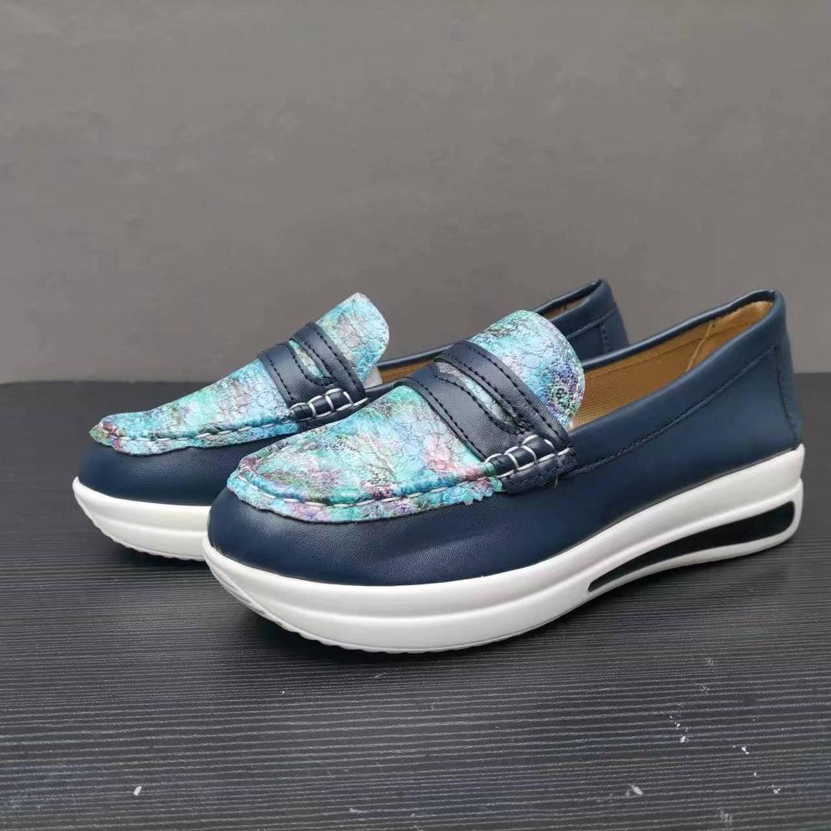 Women's Platform Slip On Loafers Soft Sole Casual Walking Shoes