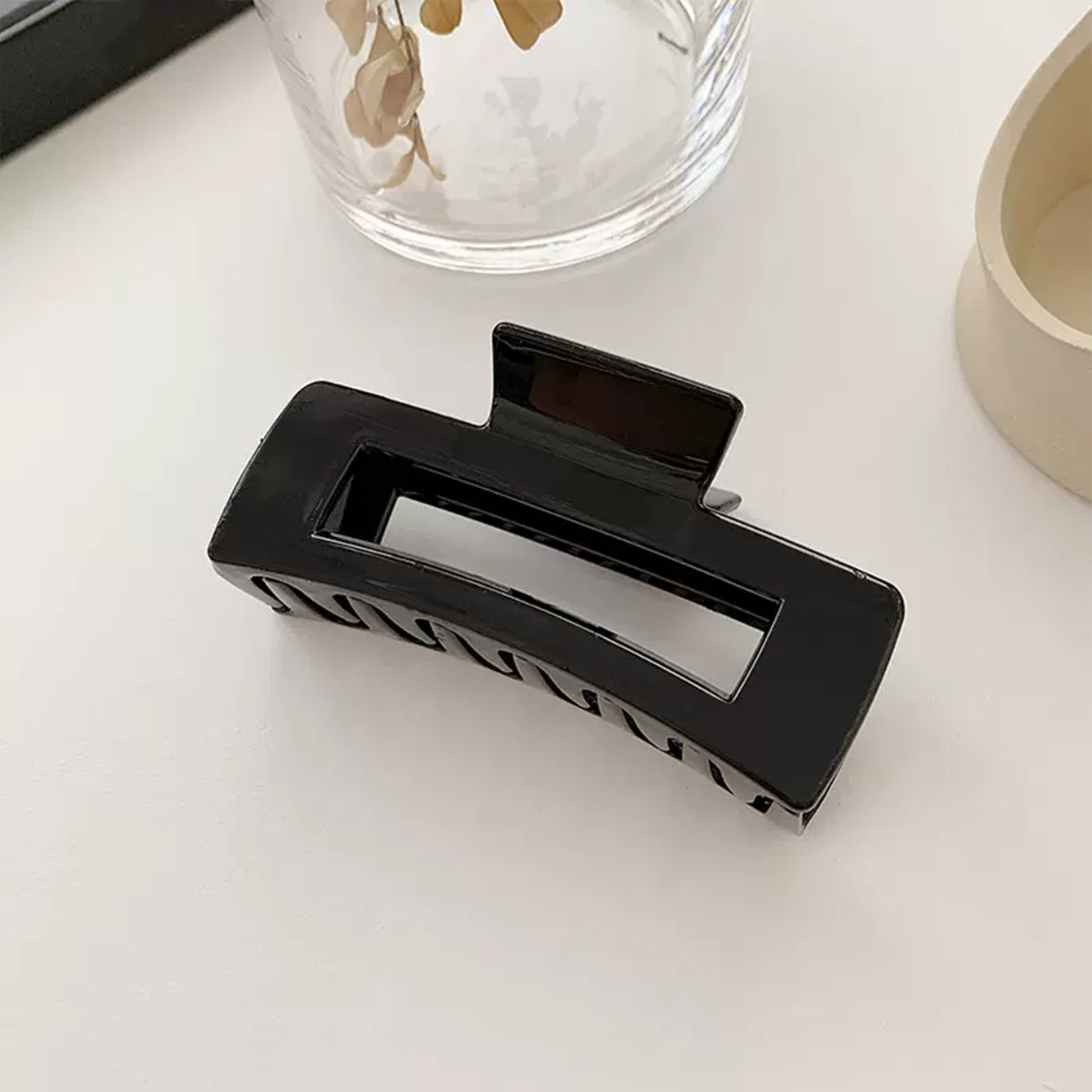 Rectangle Hair Claw Gloss And Matte Finish Strong Grip 1pc