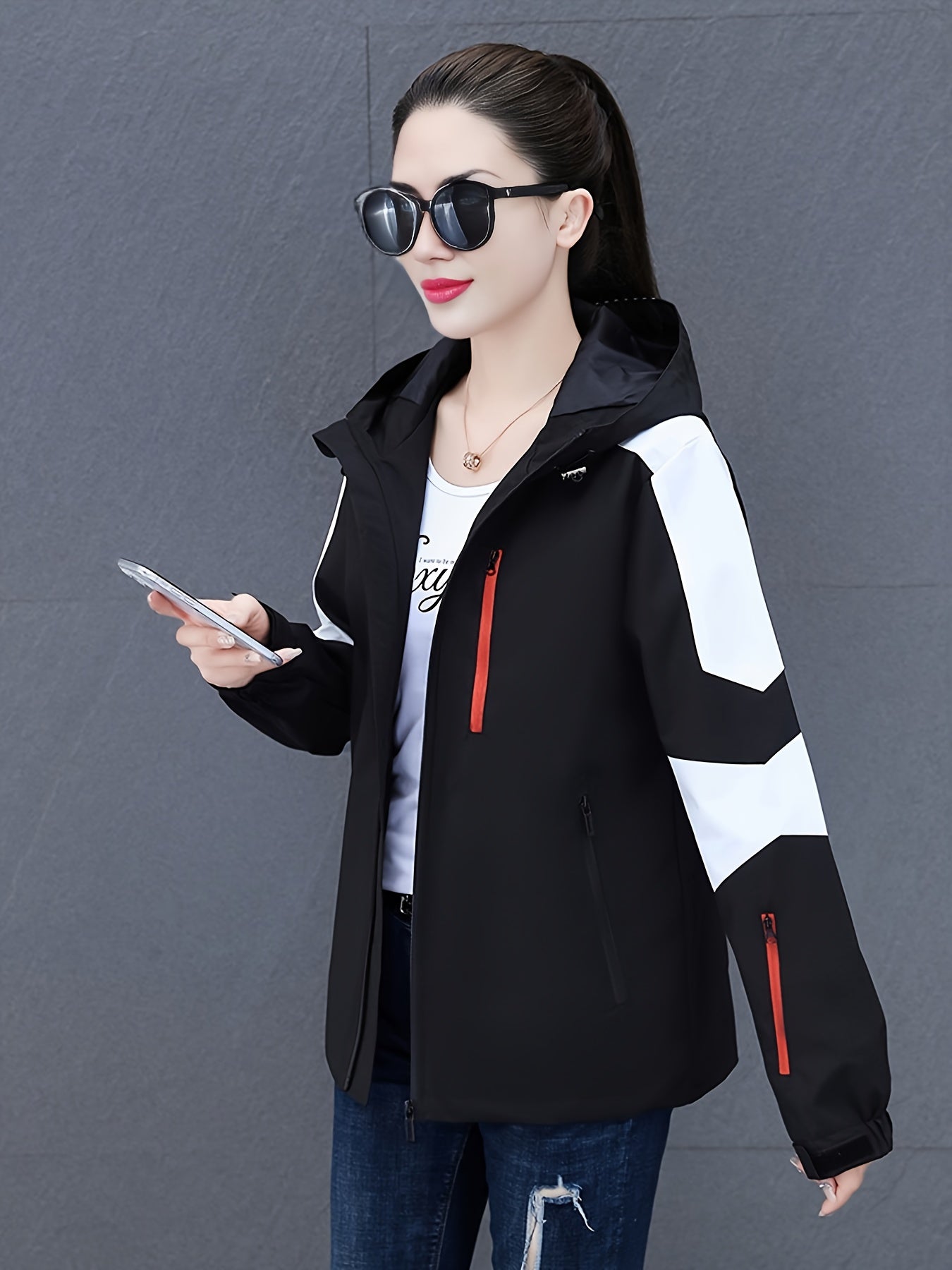Women's Outdoor Block Sports Jacket Zipper Pockets Waterproof & Breathable