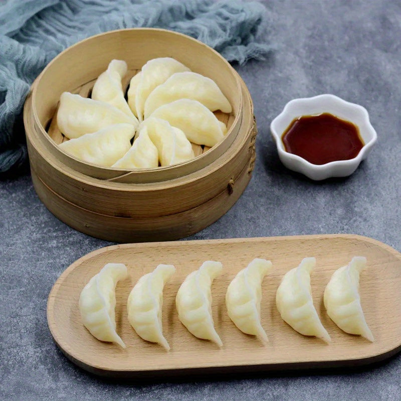 2pcs Realistic Dumpling Models for Party Decor and Restaurant Display