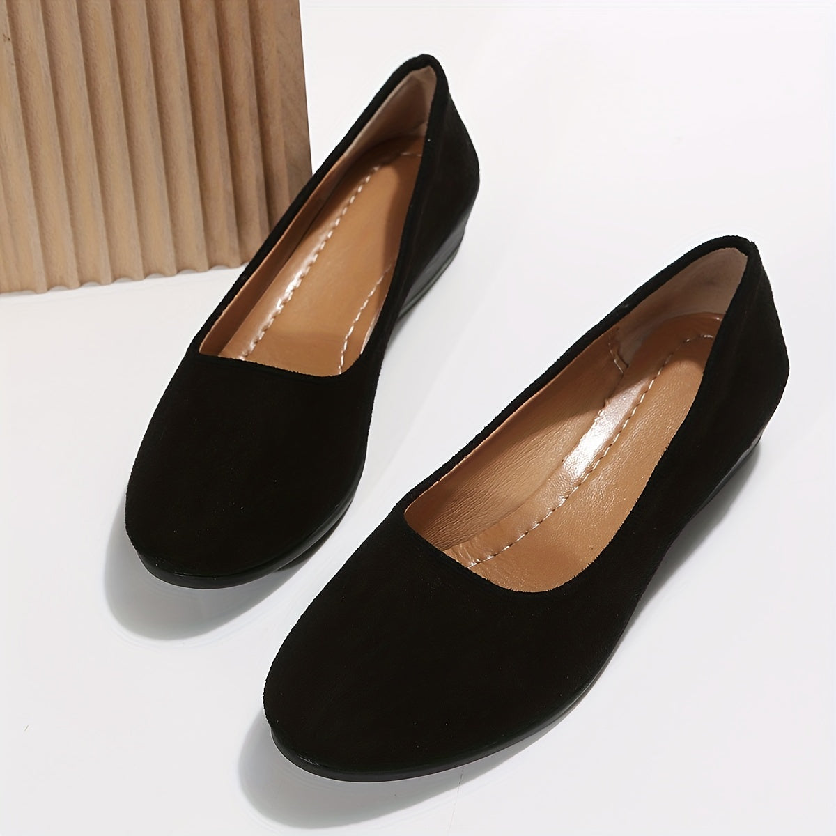 Women's Comfy Solid Round Toe Slip On Loafers - Anti skid Heels