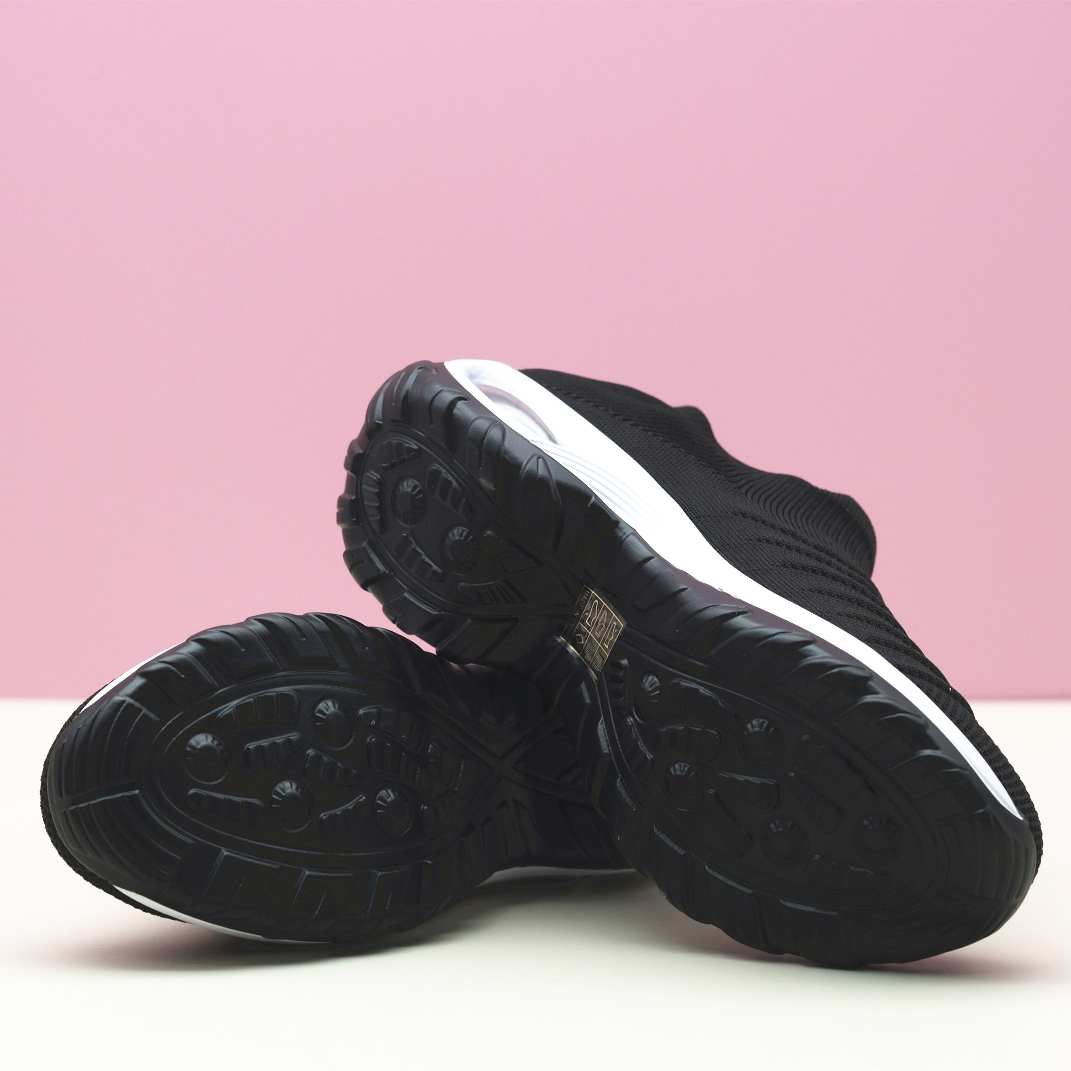 Women's Breathable Chunky Sneakers Slip On Low Top Outdoor Shoes