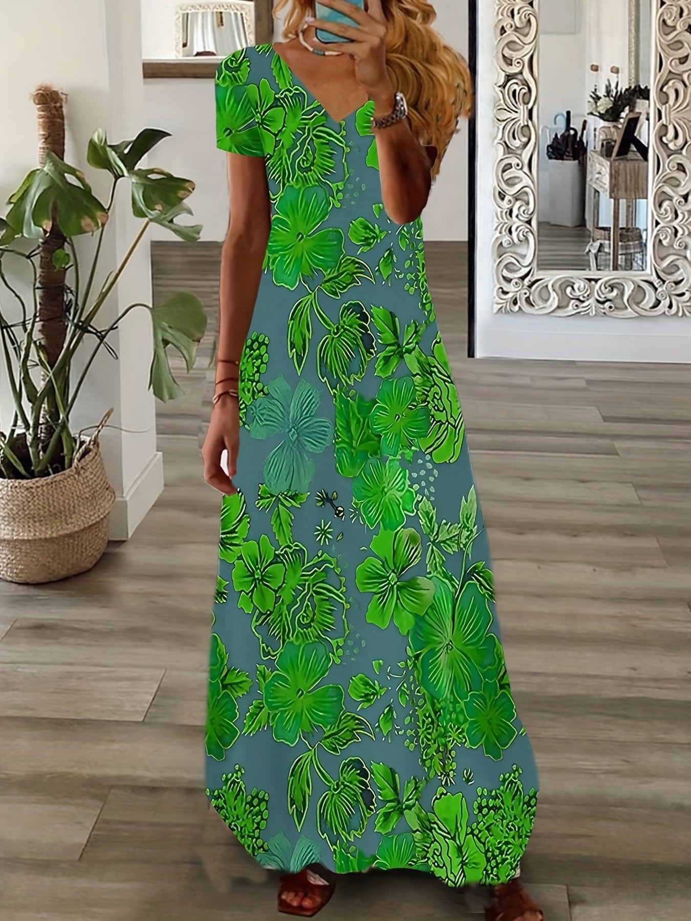  Floral Print V Neck Maxi Dress