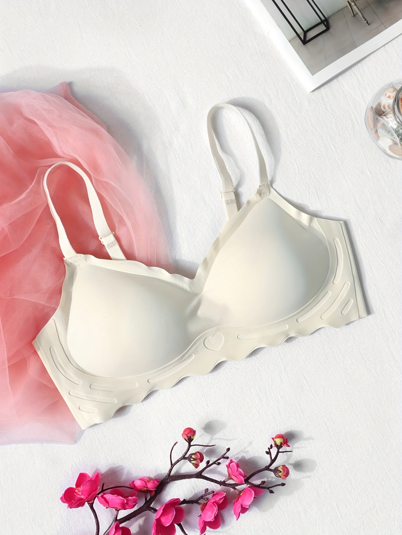 Solid Wireless Bra Comfy & Breathable Scallop Trim Bra Women's Lingerie