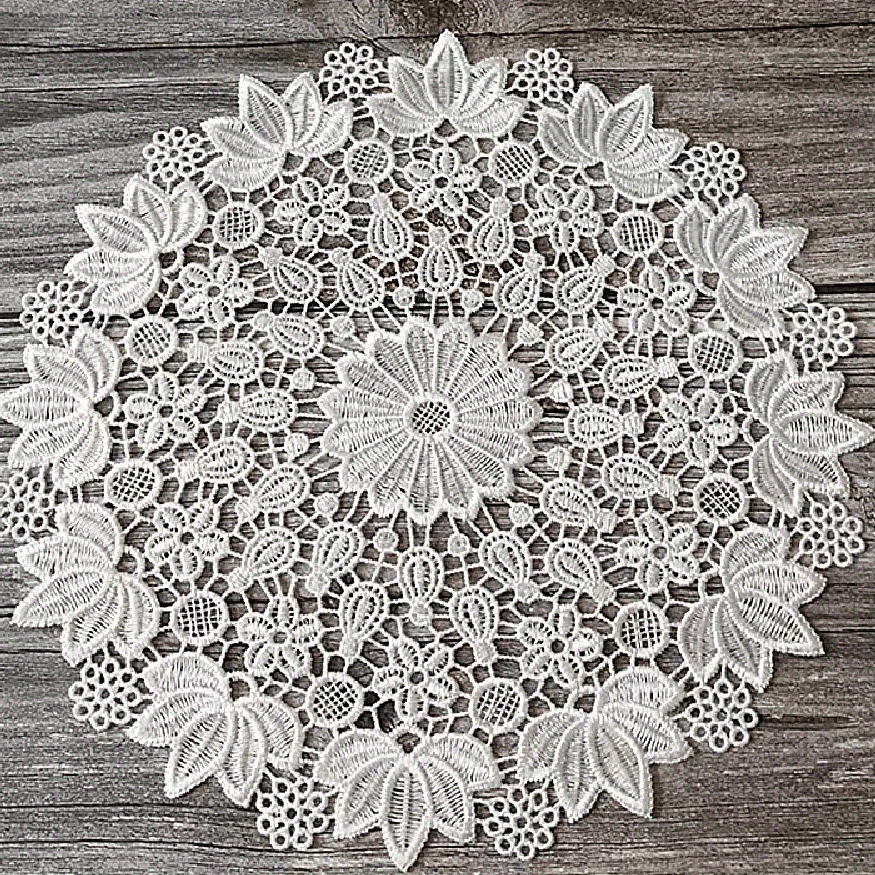 1pc PET Lace Placemat Hollow out Table Pad Light European Lace Round Coaster Bow