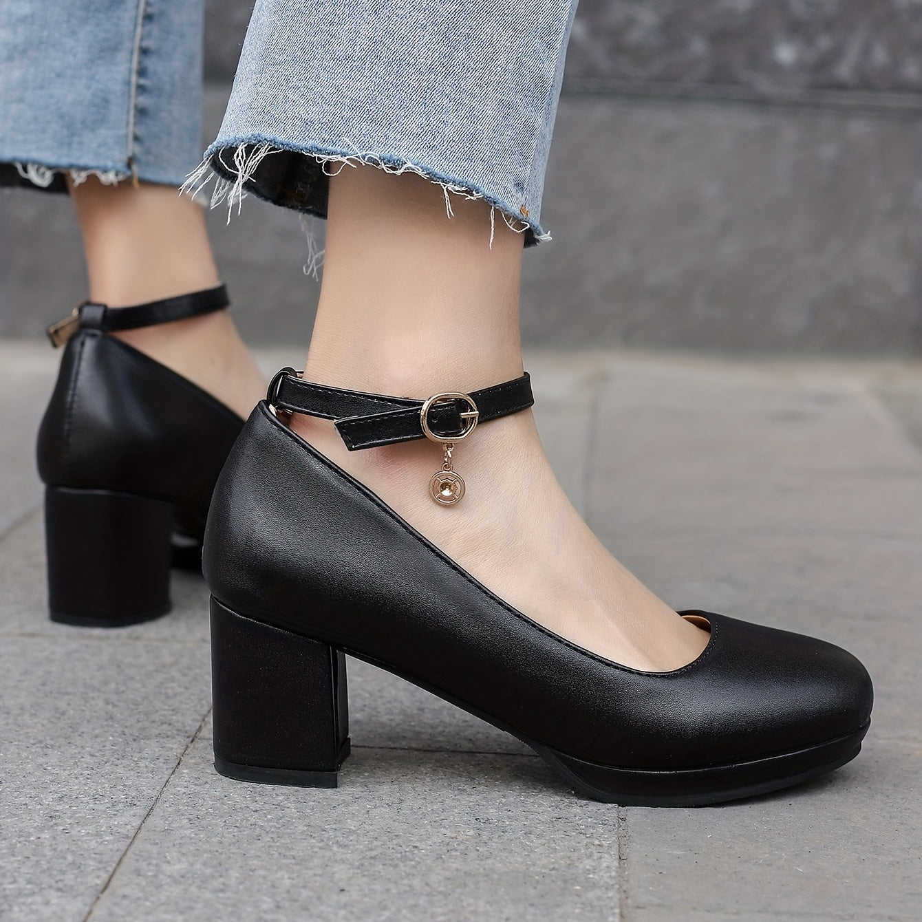 Women's Mid Chunky Heels Comfortable Closed Toe Buckle Strap Shoes