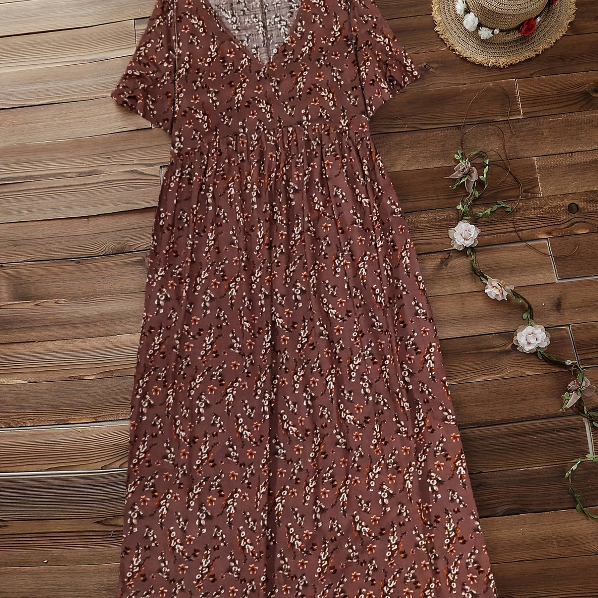  Ditsy Print Short Sleeve V Neck Maxi Dress