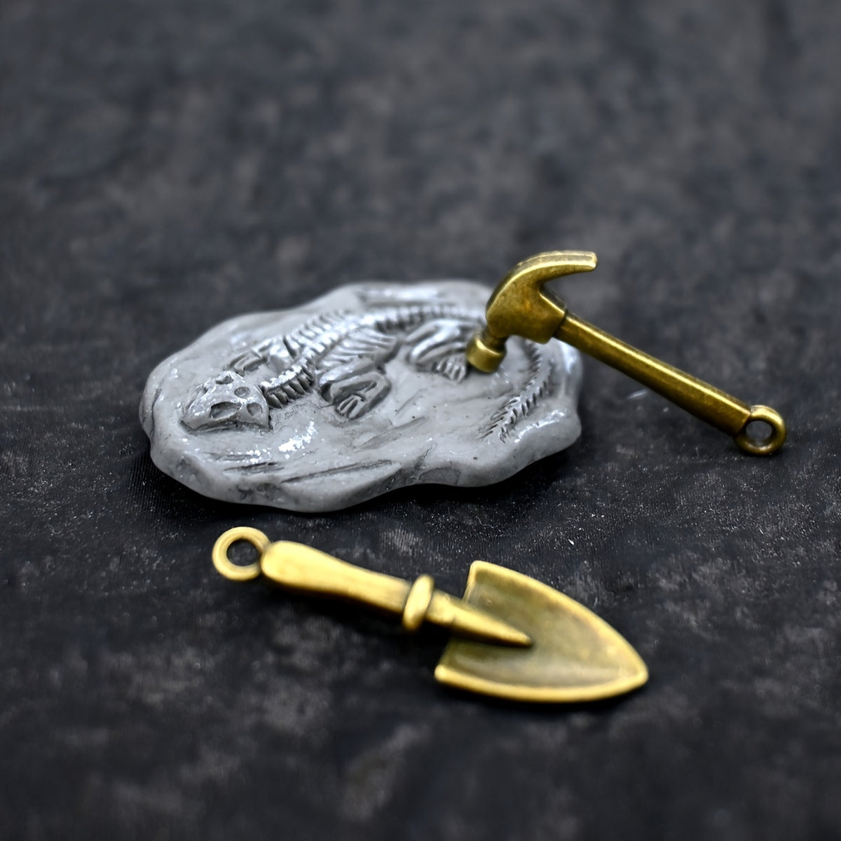 1:12 Scale Dino Excavation Set Miniatures for Dollhouse