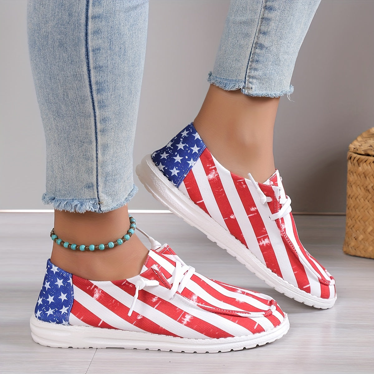 Women's Striped Canvas Sneakers Lace Up Lightweight Shoes