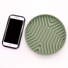 Silicone Slow Feeder Dog Bowl Anti-choking Puzzle Food Bowl