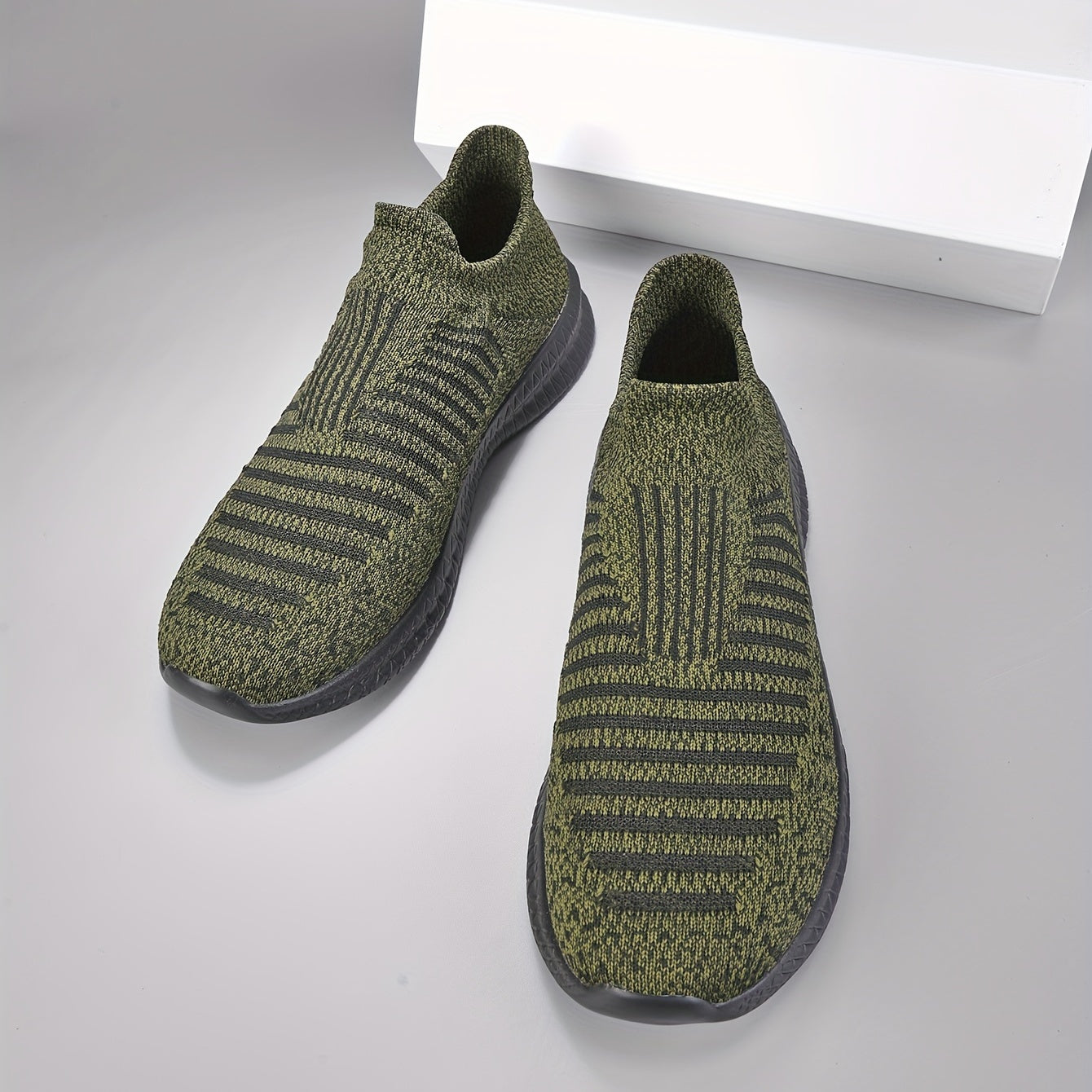 Men's Knitted Slip On Casual Shoes Breathable Lightweight Sock Shoes