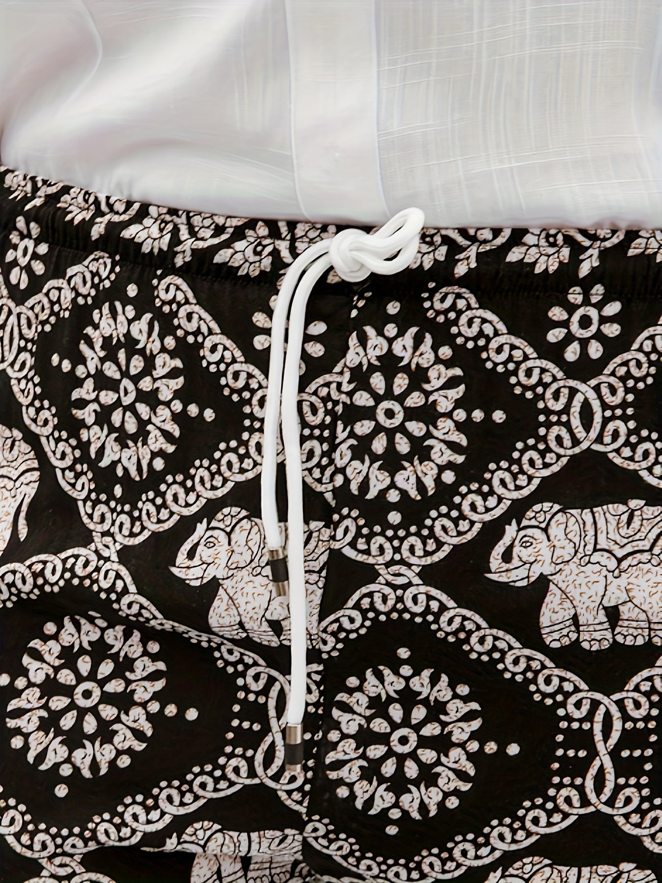 Geometric Elephant Print Plus Size