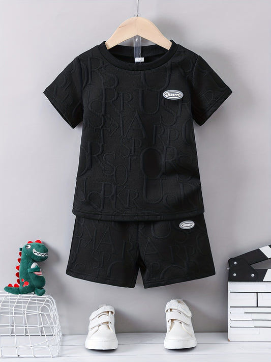Boys Letter Pattern Outfit Round Neck T shirt & Shorts