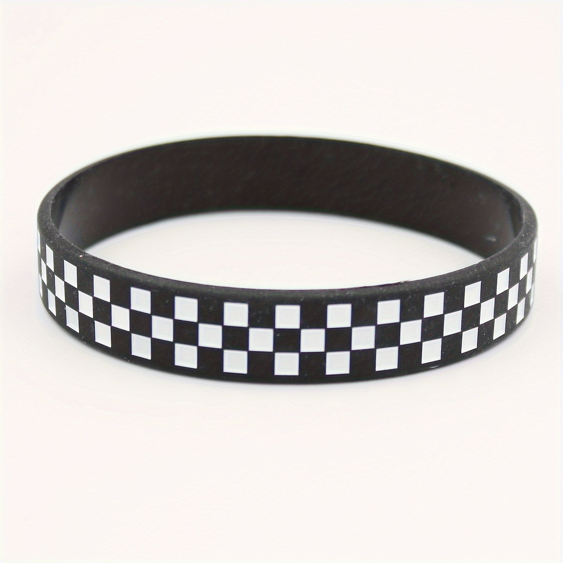 2pcs Checkerboard Pattern Silicone Bracelet Racing Wristband
