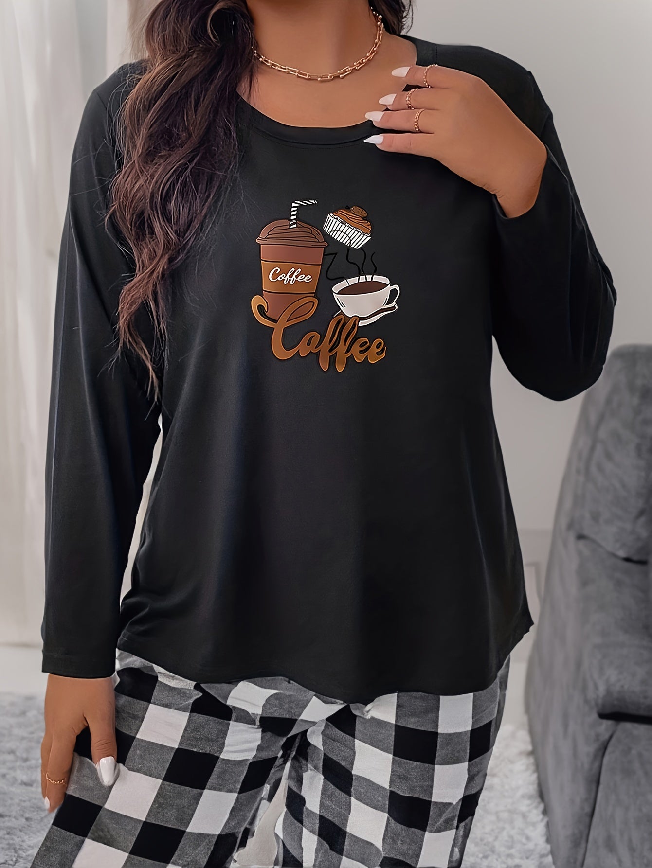  Coffee Graphic Long Sleeve Crew Neck Stretch Tee