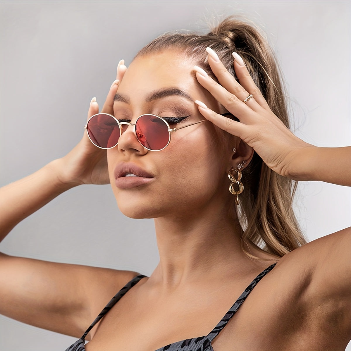 Classic Oval Metal Frame Sunglasses Punk Red Lens Sunshade Eyewear