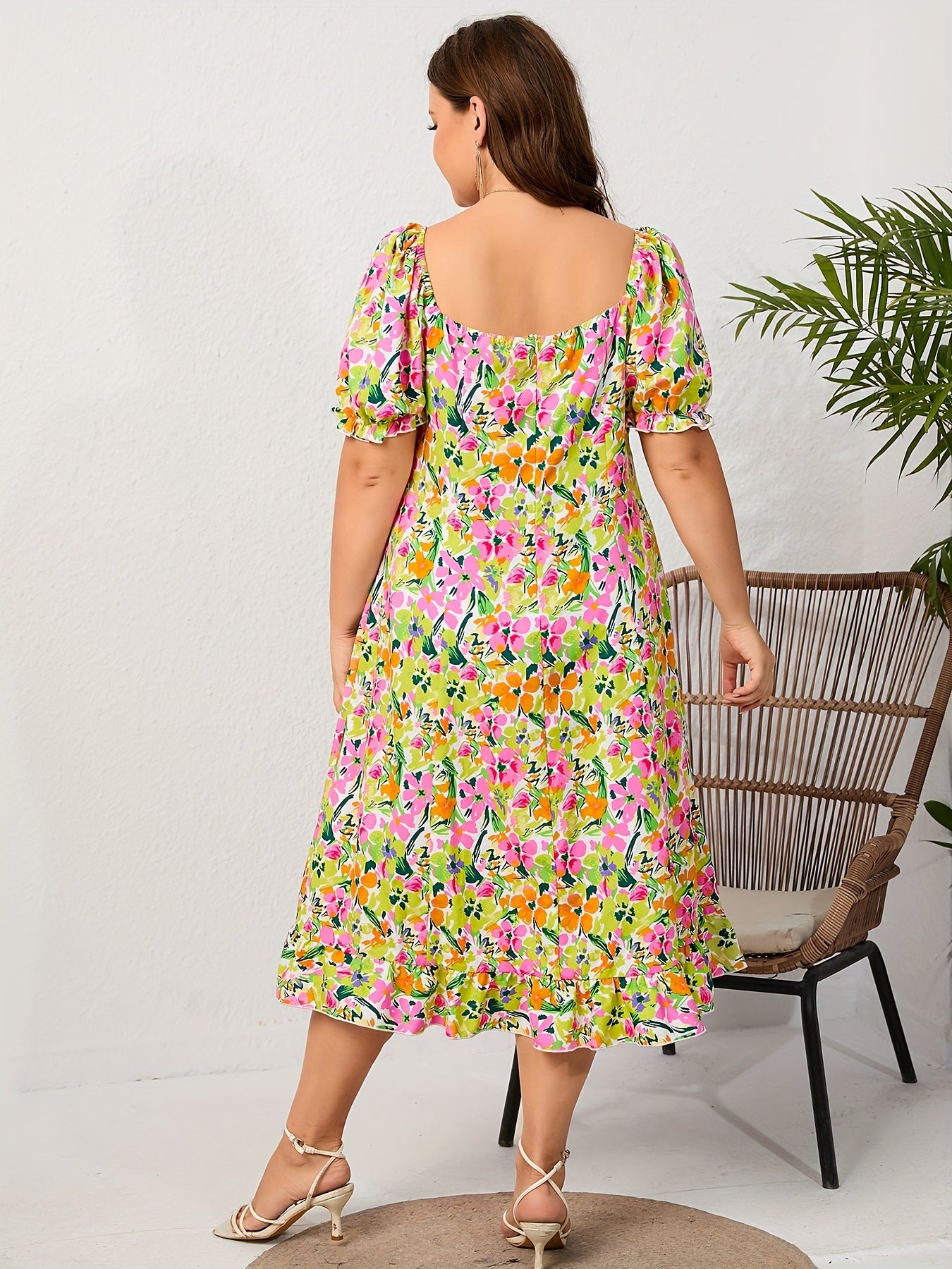  Ditsy Floral Print Ruffle Trim Puff Sleeve Maxi Dress