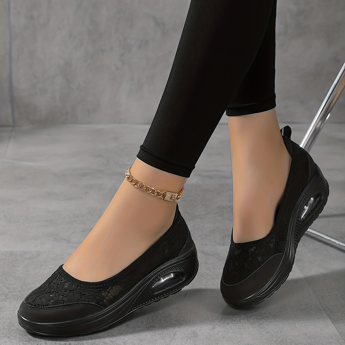 Women's Lace Slip on Walking Shoes Air Cushion Chunky Sneakers