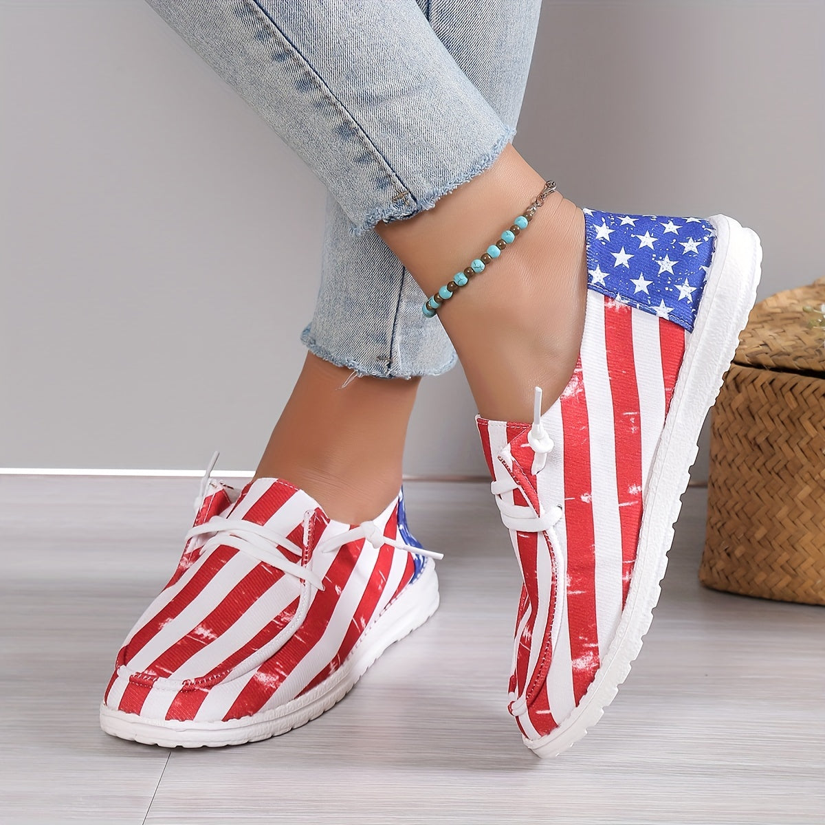 Women's Striped Canvas Sneakers Lace Up Lightweight Shoes