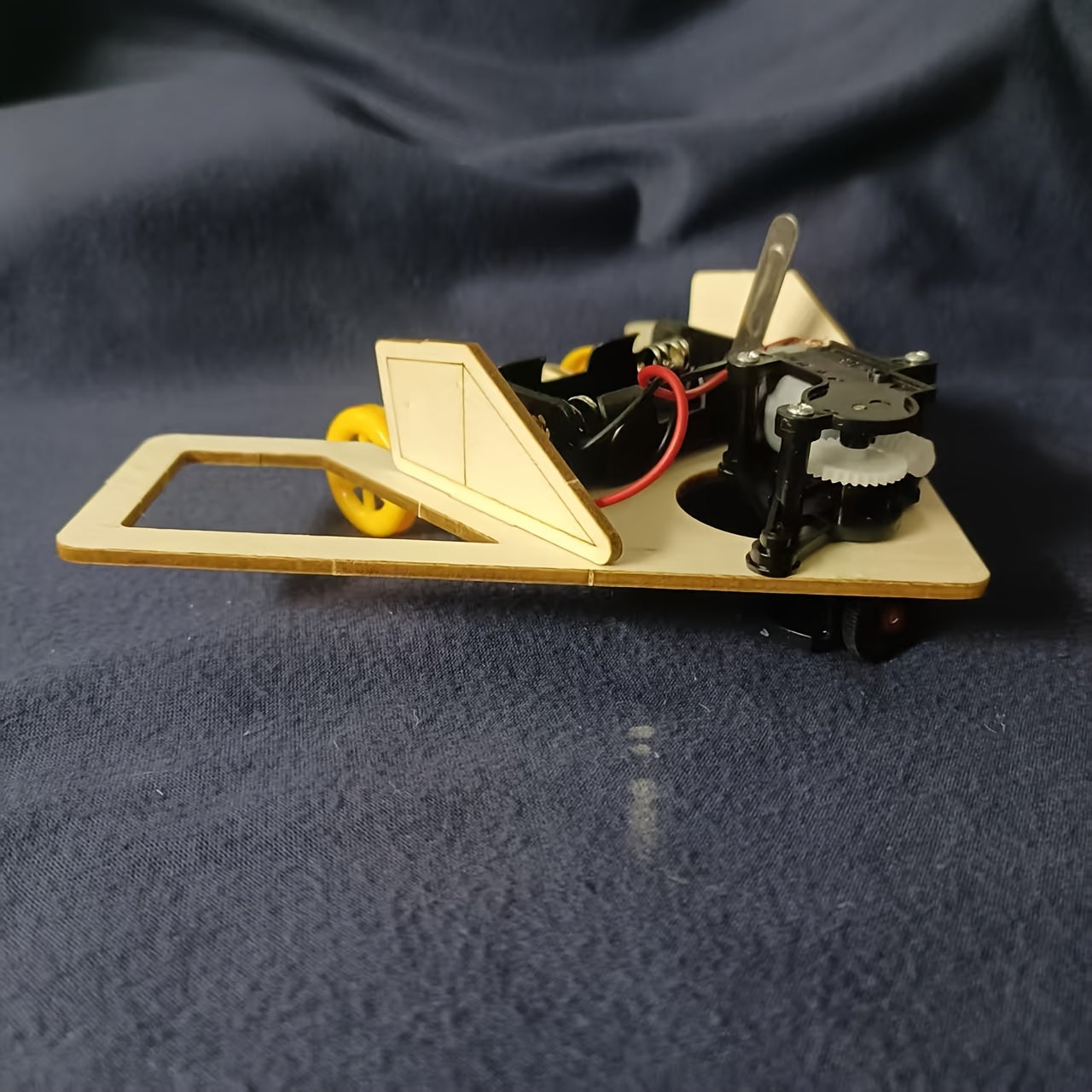 DIY Science Project: Car Avoids Obstacles Plane Model Toy
