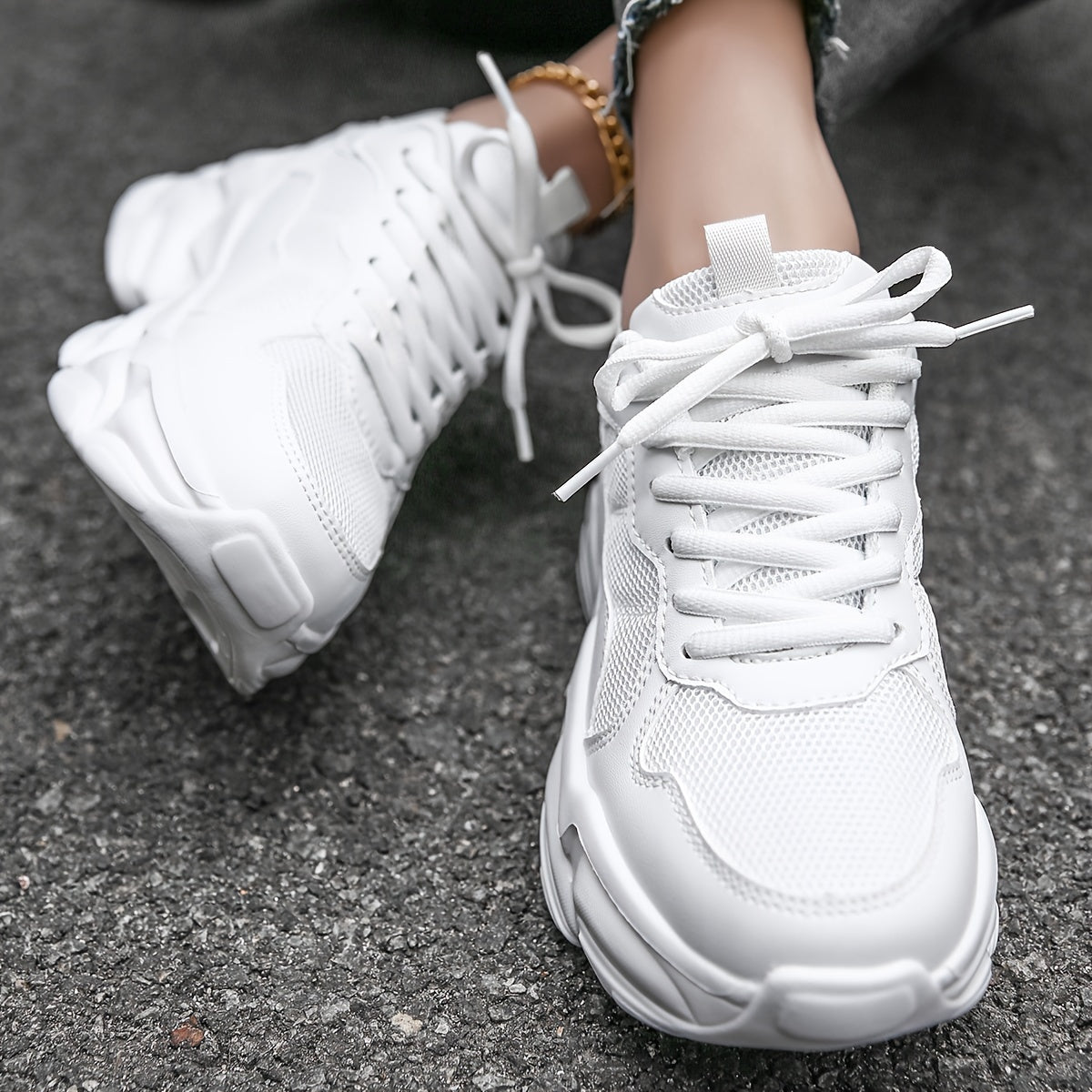 Women's Non Slip Platform Sneakers Comfortable Lace Up Sports Shoes