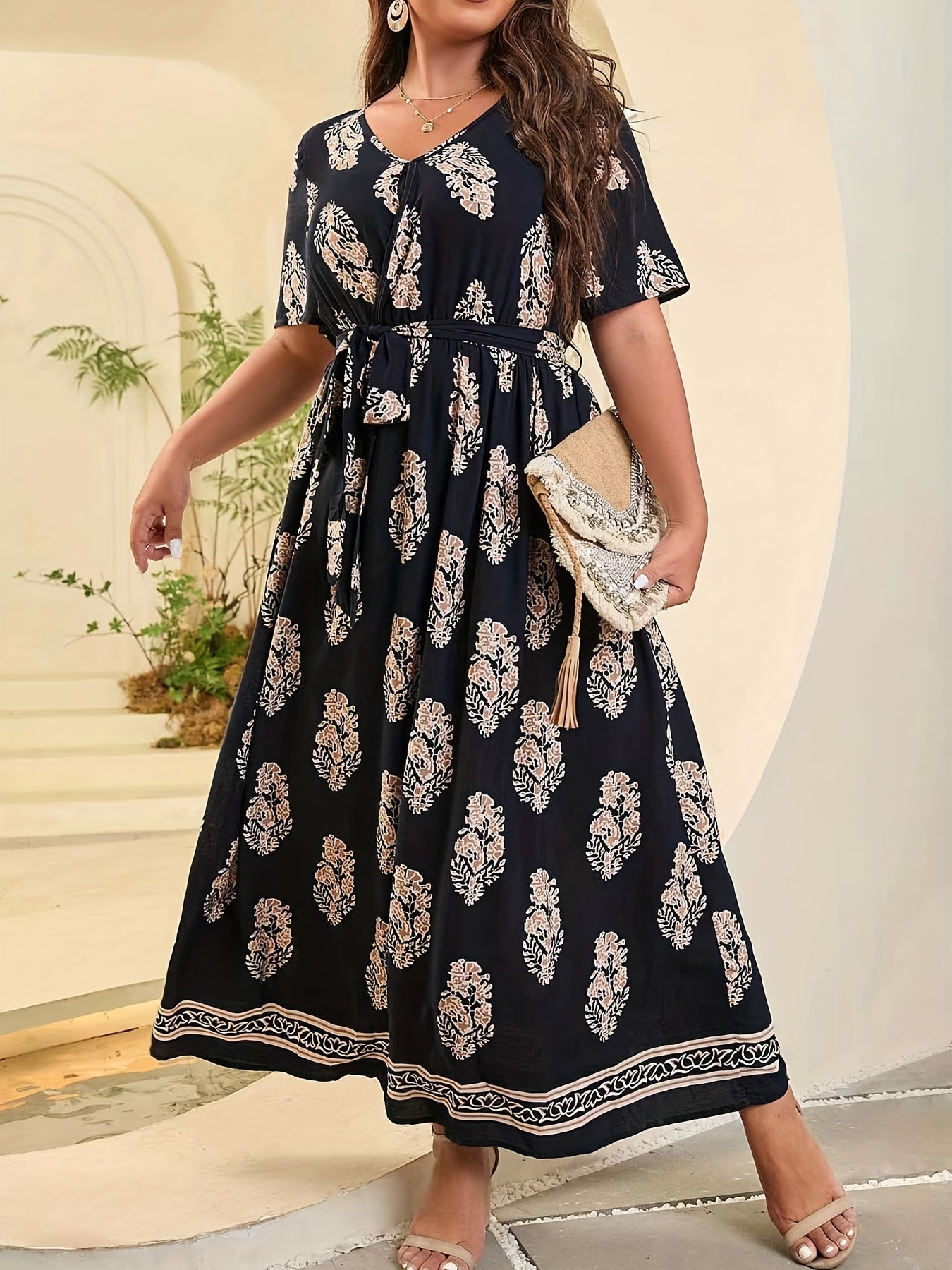 Women's Plus Floral Print Short Sleeve V-Neck Maxi Dress