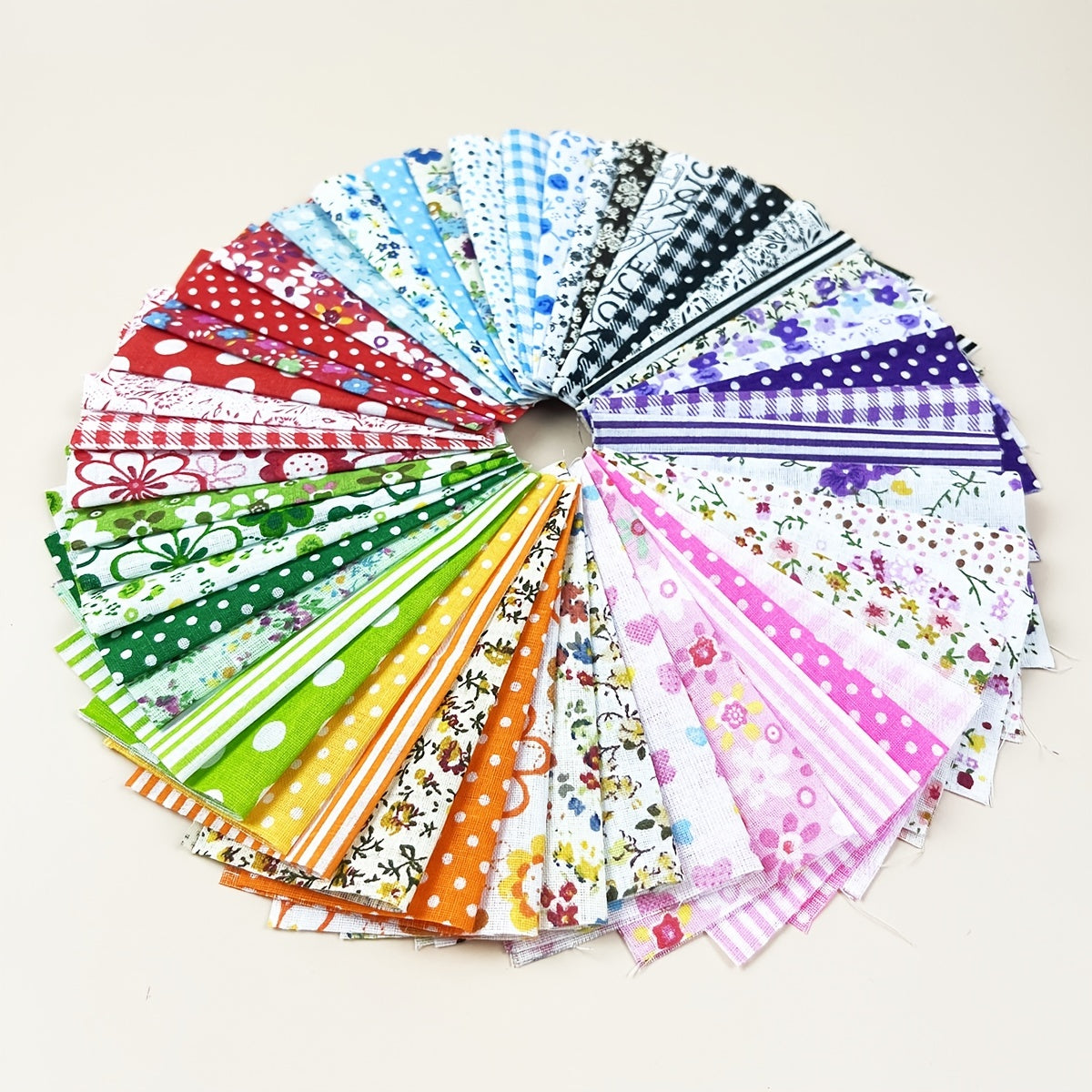 50pcs Printed Patchwork Fabric Random Colors for DIY Sewing Scrapbooking