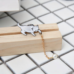 Cute Kitten Pearl Tassel Brooch for Jackets and Hats