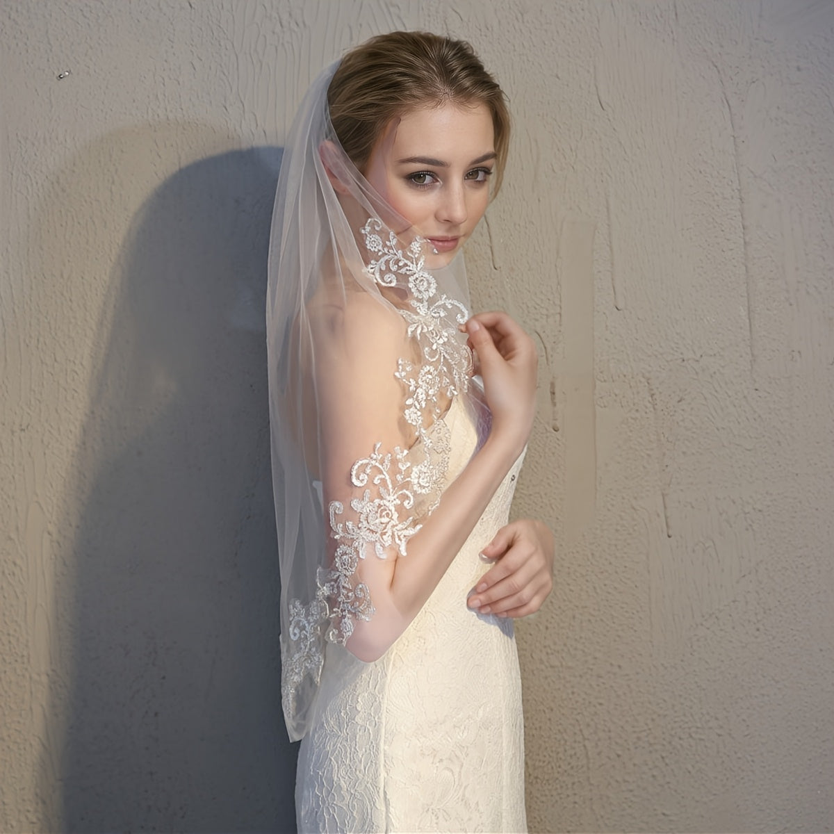 Double Layer Bridal Veil with Lace Detailing Wedding Accessory