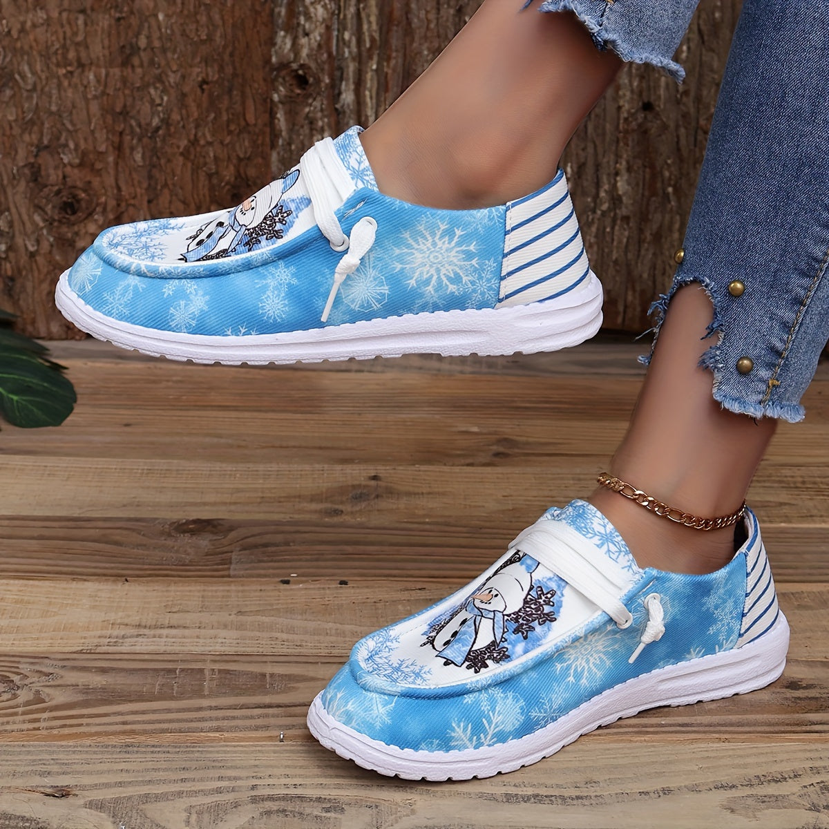 Christmas Snowman Print Low Top Sneakers Lightweight Casual Walking Shoes