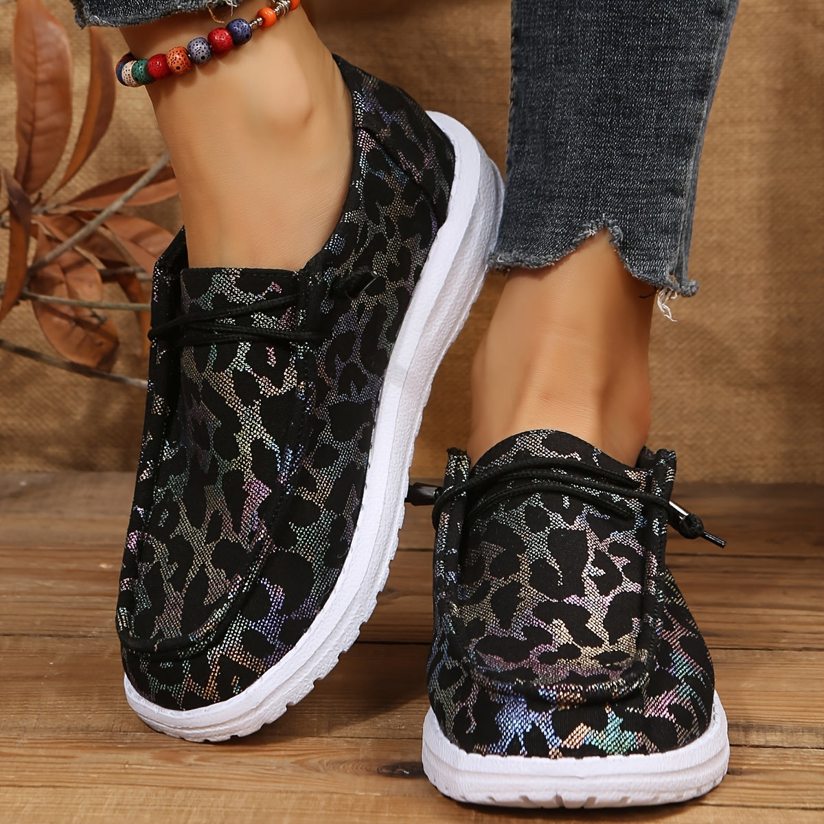 Women's Lightweight Canvas Shoes Comfy Cozy Round Toe Low Top Casual Shoes