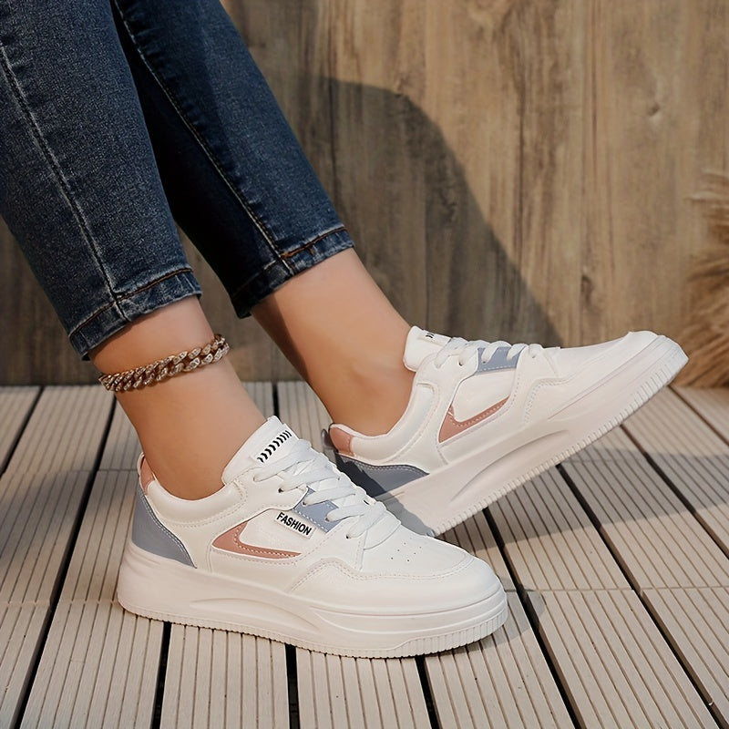 Women's Letter Patch Skate Shoes Low Top Lace Up Shoes