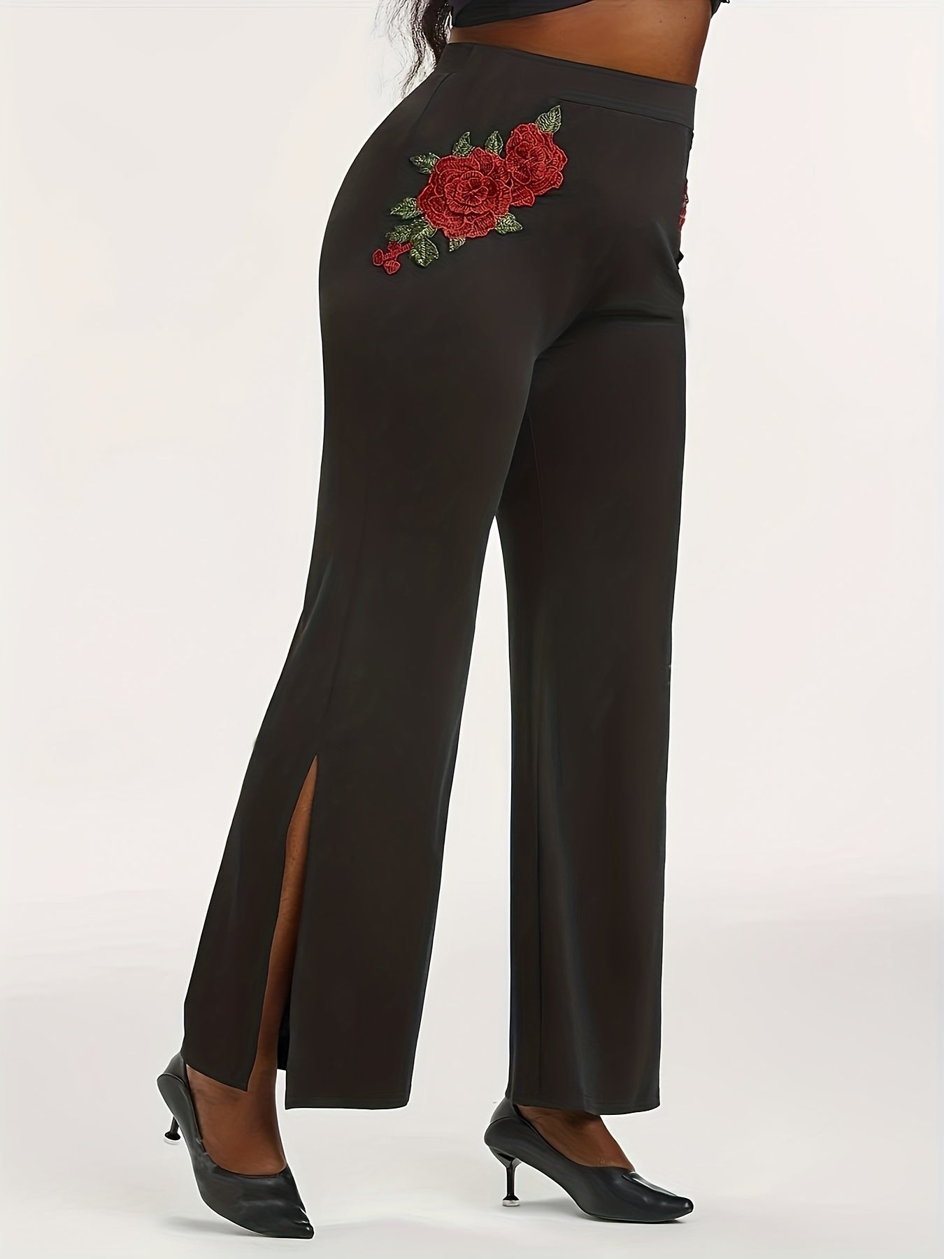 Plus Rose Applique High Waist Straight Leg Pants
