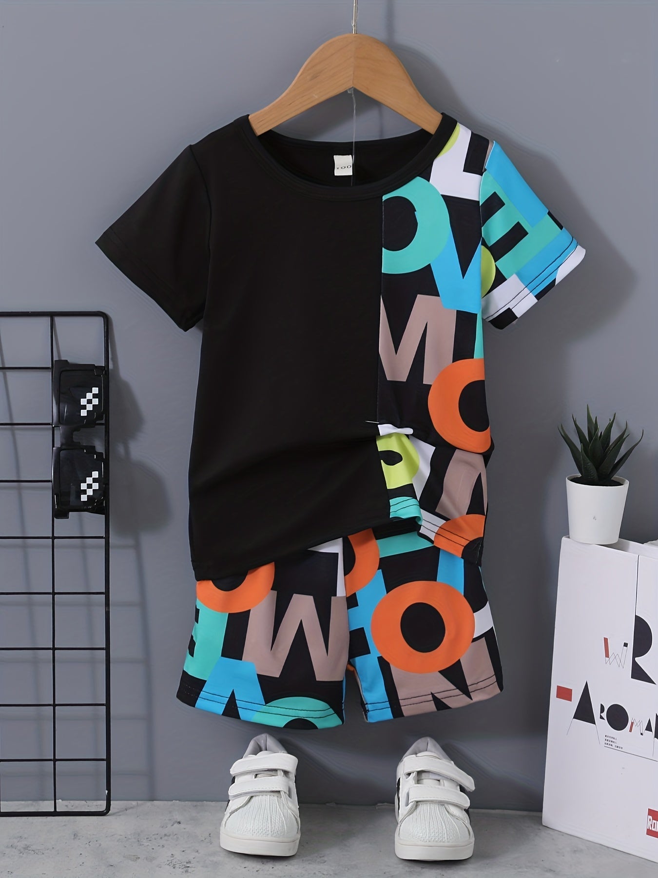 Boys Letter Pattern Casual Outfit T shirt & Shorts For Summer Kids