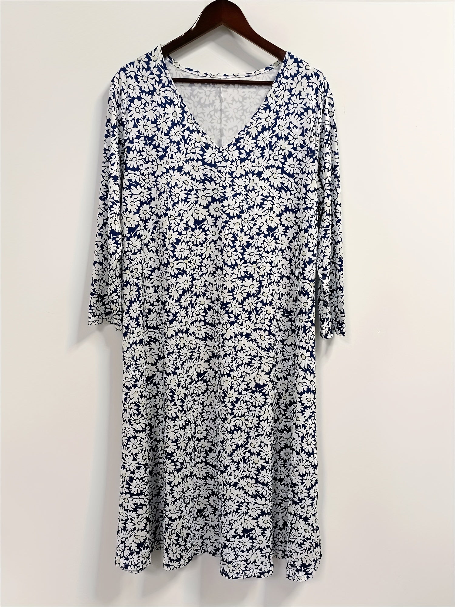  Casual Dress Women's Plus Floral Print V Neck Dress